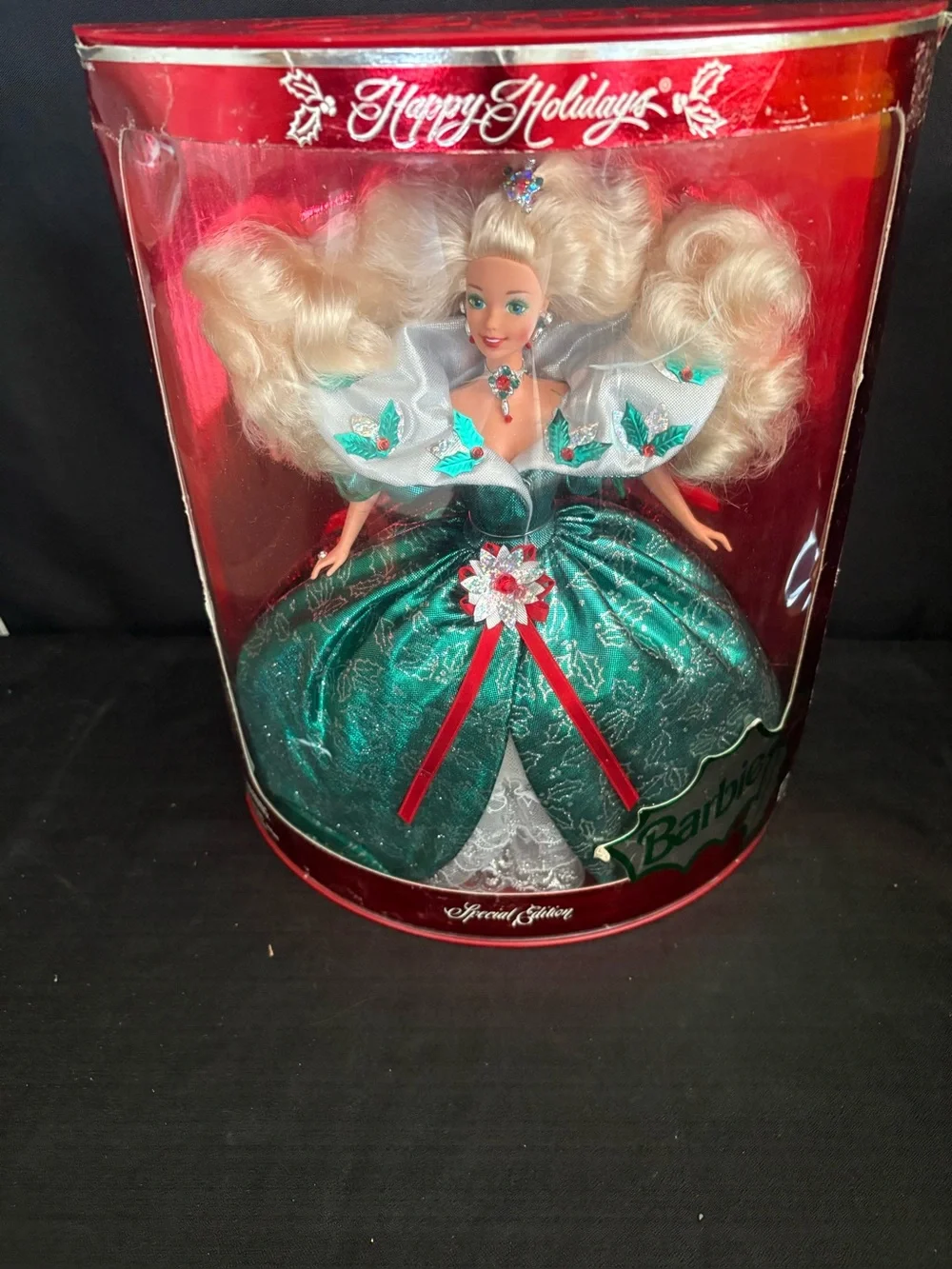 Vintage 1995 Barbie Happy Holidays Special Edition Doll (box Has Damage)
